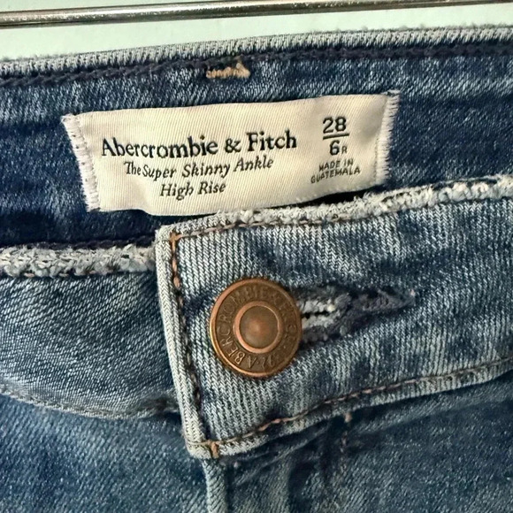 Abercrombie & Fitch super skinny ankle high rise - Picture 8 of 8